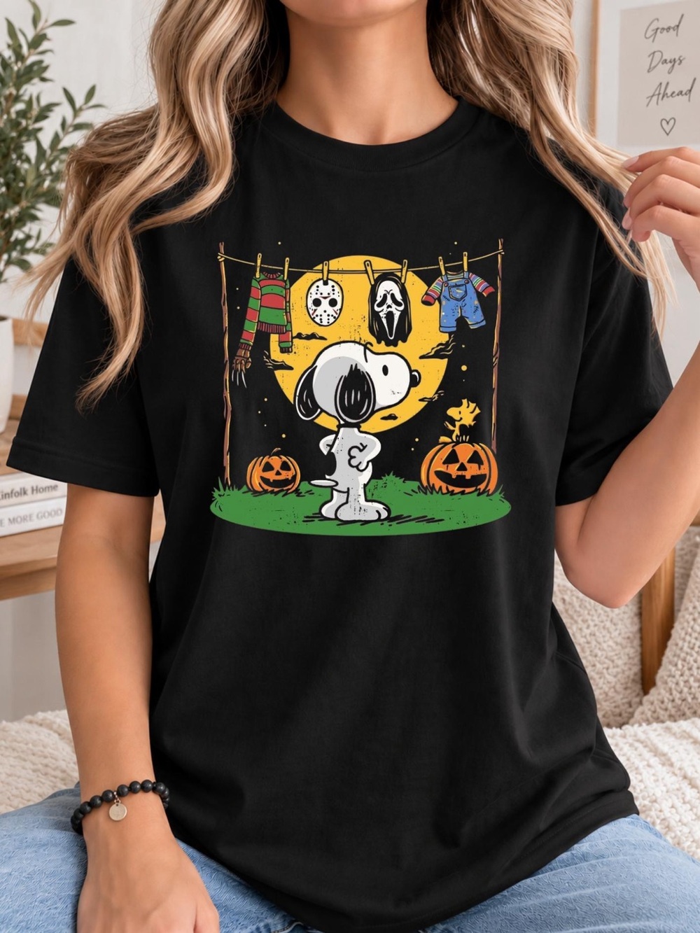 Snoopy Halloween Graphic Tee, Retro Horror Movie T-Shirt for Spooky Season